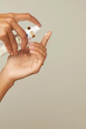 Krem na przebarwienia NIVEA Cellular Luminous 630 na Arena.pl