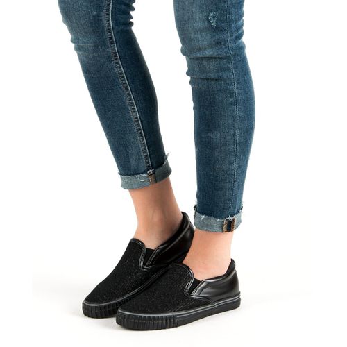 Czarne Trampki Slip On r.41 na Arena.pl
