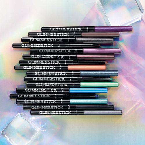 Avon – diamentowa konturówka do oczu Teal Sparkle na Arena.pl