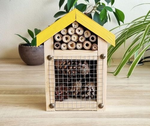 Domek, hotel dla owadów Toraf DIY1 żółty - do samodzielnego złożenia na Arena.pl