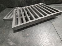 Ruszt żeliwny 35 cm na 26 cm