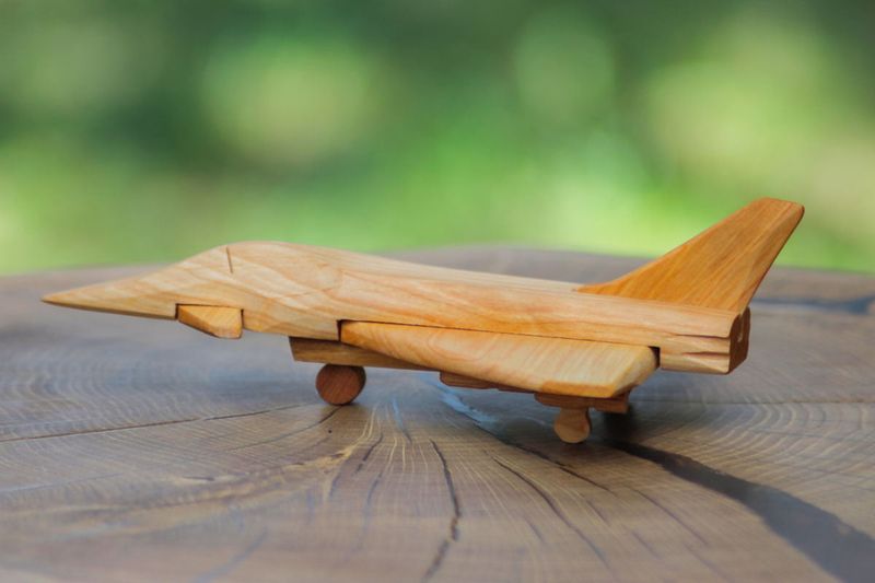 Samolot z drewna Eurofighter zdjęcie 2