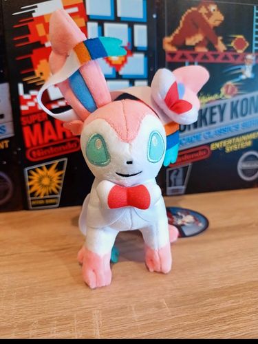Pokemon SYLVEON Zabawka na Arena.pl