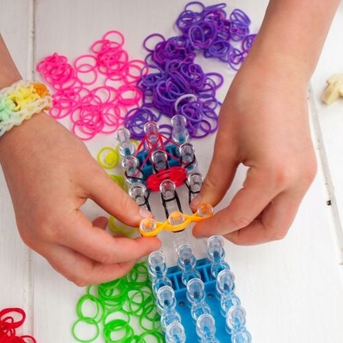 GUMKI DO ROBIENIA BRANSOLETEK DUŻY ZESTAW 6800 ELEMENTÓW XXL DLA DZIECKA na Arena.pl