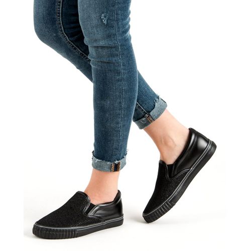 Czarne Trampki Slip On r.41 na Arena.pl