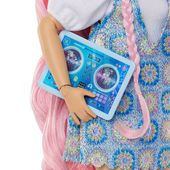 BARBIE DREAM BESTIES LALKA DAISY JEAN MODOWA 28CM + AKCESORIA DJKA MUZYCZNA