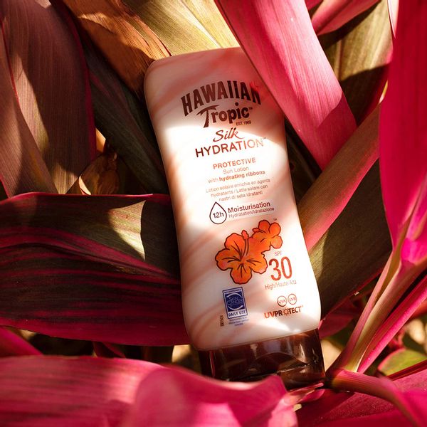 Hawaiian Tropic Silk Hydration Sun Lotion SPF30 zdjęcie 2