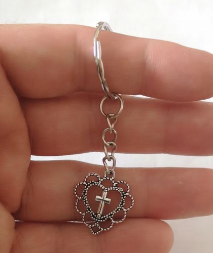 Breloczek Serduszko z Krzyżykiem Krucyfiks Brelok dla Wierzących I Pamiątka na Arena.pl