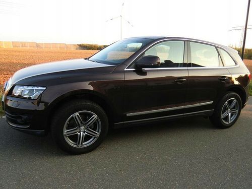 AUDI Q5 - Listwy CHROM BOCZNE DRZWI Chromowane na Arena.pl