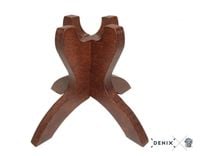 Drewniany, solidny stojak krzyżak do broni Denix brązowy ekspozytor