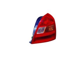 LAMPA TYLNA PRAWA HYUNDAI ELANTRA III 2000 2001 2002 2003 2004 2005 2006