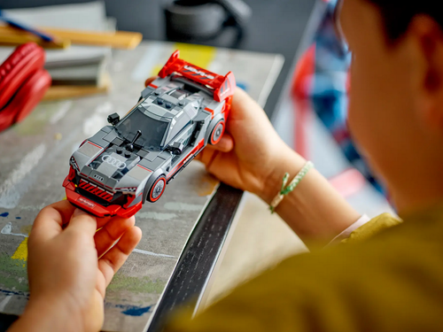 LEGO Speed Champions Wyścigowe Audi S1 E-tron Quattro 76921 na Arena.pl