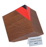 Drewniana urna kremacyjna na prochy ludzkie / Plakietka