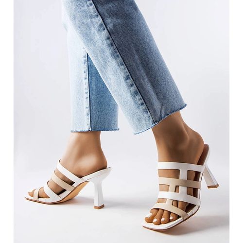 Białe klapki na szpilce r.38 na Arena.pl