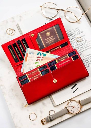 pojemny, skórzany portfel damski z systemem rfid w czarno-czerwonym na Arena.pl