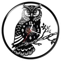 Zegar ścienny z płyty winylowej Sowa 178.14