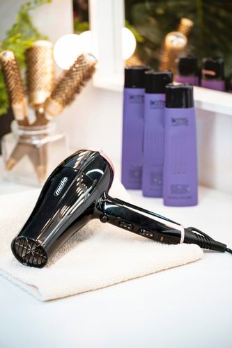 Suszarka Do Włosów Z Regulacją Temperatury 2300W na Arena.pl