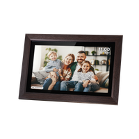 cyfrowa ramka kruger&matz na zdjęcia frameo wi-fi 15" drewniana ramka