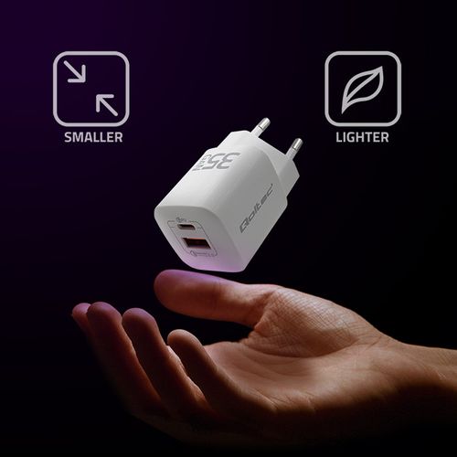 Qoltec Ładowarka sieciowa 35W GaN ULTRA | 5-20V | 2.25-3A | 1 x USB typ C PD | 1 x USB QC 3.0 | Biała na Arena.pl