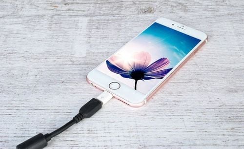 Adapter microUSB - iphone na Arena.pl