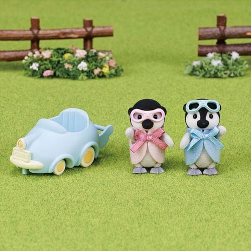 Rodzina pingwinów Sylvanian Families na Arena.pl