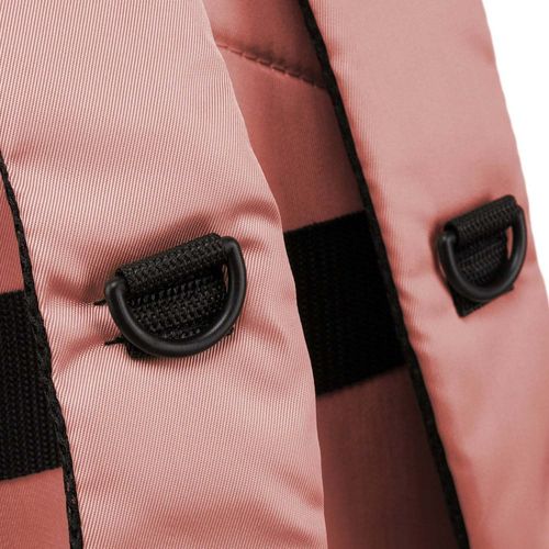 pojemny, podróżny plecak kabinowy z portem usb w różowym kolorze na Arena.pl