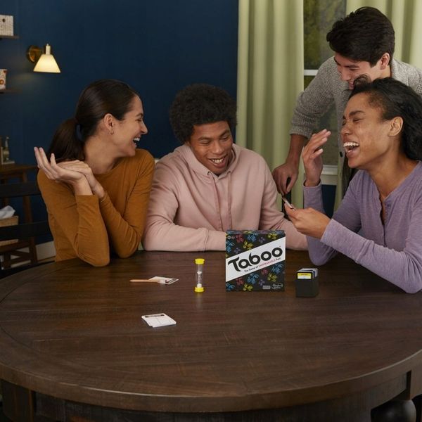 HASBRO TABOO TABU Imprezowa gra towarzyska WERSJA POLSKA F5254 zdjęcie 9