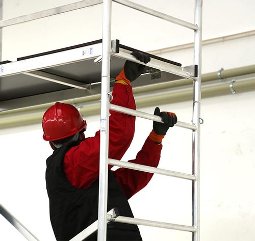 Rusztowanie aluminiowe ClimTec firmy KRAUSE - wysokość robocza 3m na Arena.pl