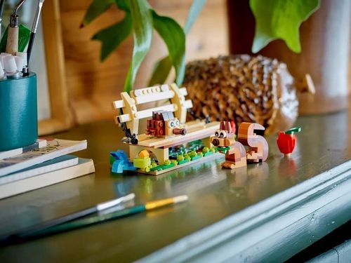 LEGO Creator 31143 Budka dla ptaków na Arena.pl