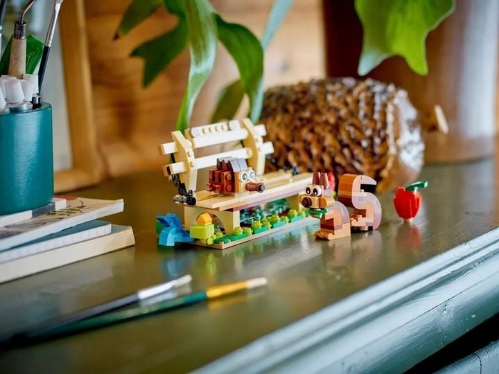 LEGO Creator 31143 Budka dla ptaków zdjęcie 9
