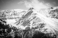 Fototapeta Czarno-biała GÓRY Natura do Sypialni 90x60