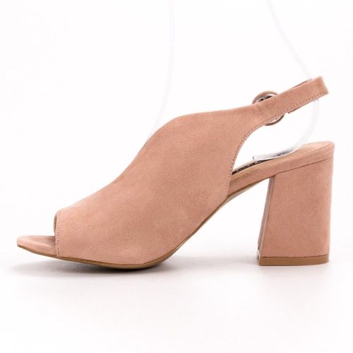 Zabudowane Sandały r.36 na Arena.pl