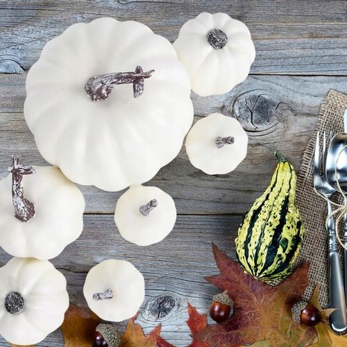 Dynia ozdoba jesienna sztuczne dynie Halloween zestaw 7 szt białe na Arena.pl