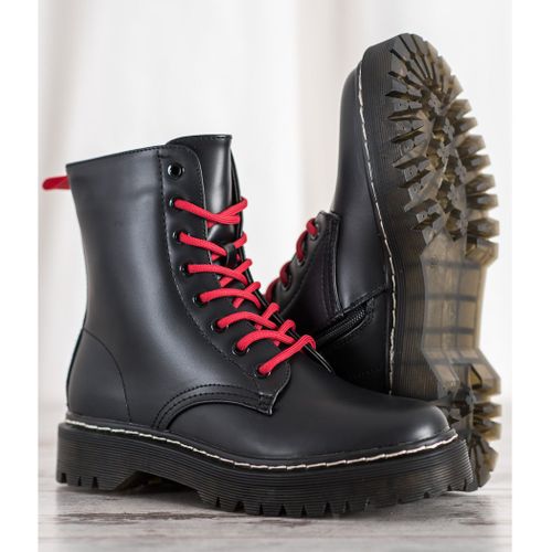 Czarne Glany r.41 na Arena.pl