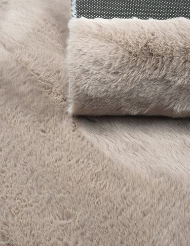 DYWAN PLUSZOWY MIĘCIUTKI RABBIT SHAGGY PLUSZ WŁOCHACZ FUTRO KRÓLIKA na Arena.pl