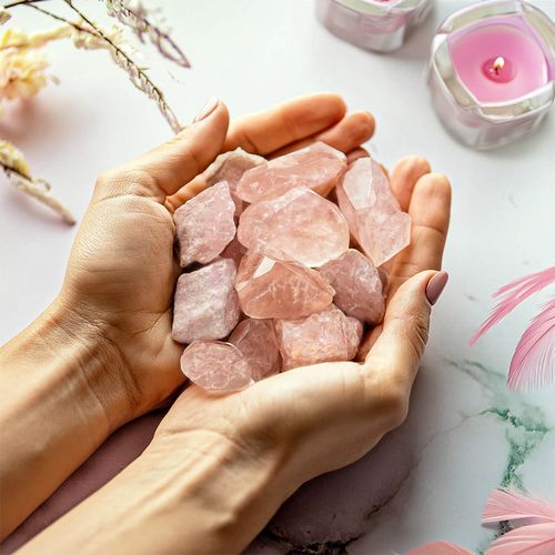 Kwarc różowy (surowy kamień) 50 g na Arena.pl