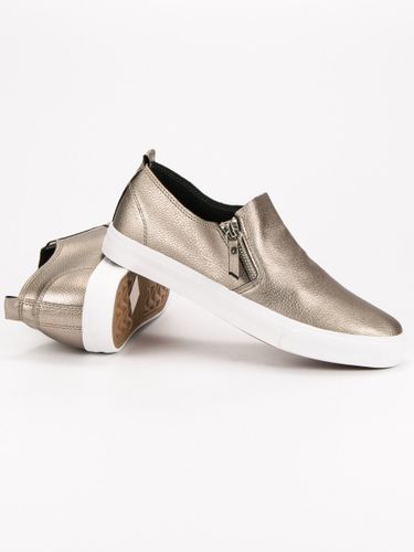 TRAMPKI Z SUWAKIEM Rozmiar - 41 na Arena.pl