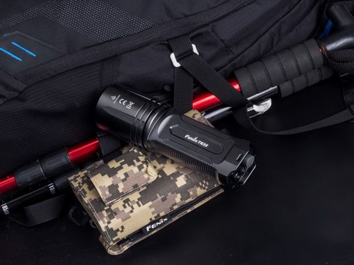 Latarka Fenix TK35 2018 na Arena.pl