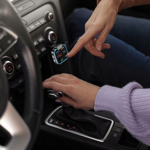 TRANSMITER FM BLUETOOTH ŁADOWARKA MP3 2XUSB LCD SD na Arena.pl