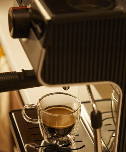 Ekspres kolbowy z dyszą spieniającą KRUPS Authentic+ C50 XP3818 15 bar na Arena.pl