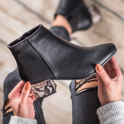 Eleganckie Botki Snake Print r.41 na Arena.pl