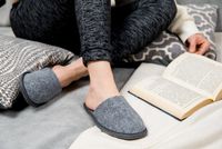 Filcowe kapcie damskie pantofle domowe dla gości