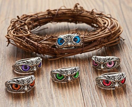 Regulowany Sygnet Ćma Trupia Główka na Arena.pl