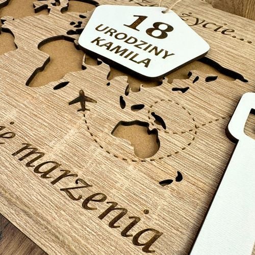 Pudełko na pieniądze Kartka PREZENT na 18 URODZINY dla chłopaka na Arena.pl