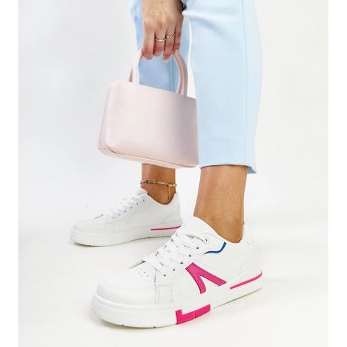 Białe sneakersy z kolorem r.40 na Arena.pl