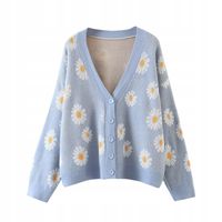 SWETER DAMSKI NIEBIESKI W KWIATY PASTELOWY BLUE Z GUZIKAMI