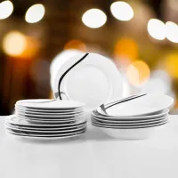 SERWIS OBIADOWY PORCELANOWY ZESTAW TALERZY BIAŁY NA 6 OSÓB CZARNO BIAŁY