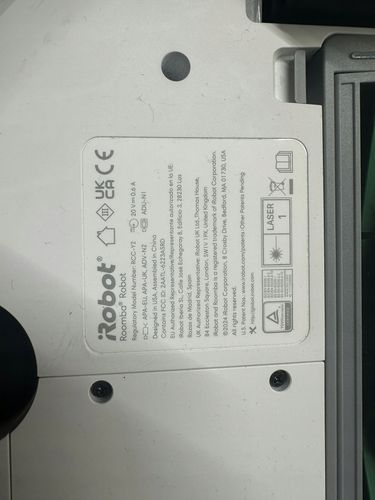 Robot sprzątający iRobot Roomba 105 Combo biały na Arena.pl