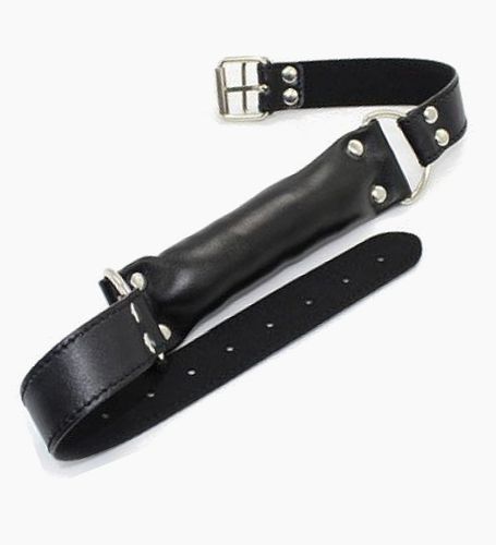 Miękki knebel ze sprzączką na Arena.pl