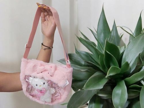 Torebka z Uroczym breloczkiem pluszowym Hello Kitty DZIECIĘCA MŁODZIEŻOWA na Arena.pl